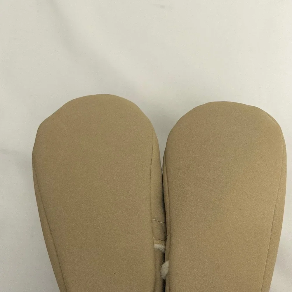 OshKosh B'gosh Tan Bow Booties & Romirus Grey Fringe Moccasins Baby Size 3
